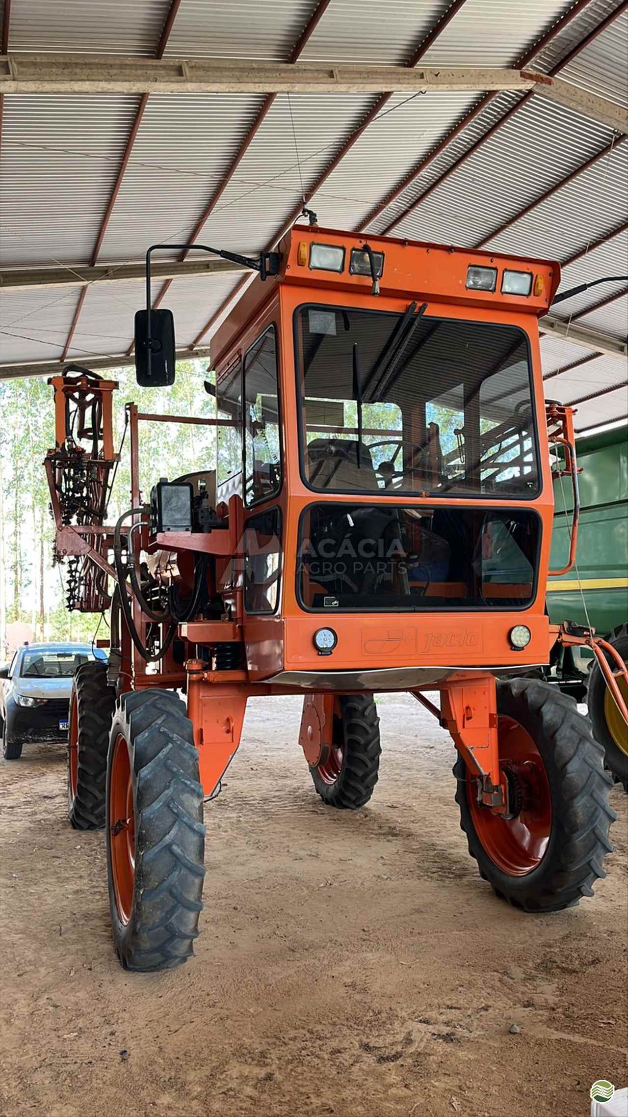 PULVERIZADOR JACTO UNIPORT 2000 Tração 4x2 Acácia Agro Parts PARANATINGA MATO GROSSO MT